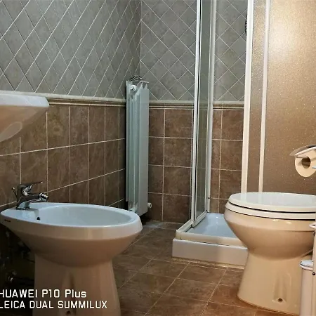 Con Piscina فيلة