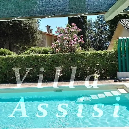 Con Piscina