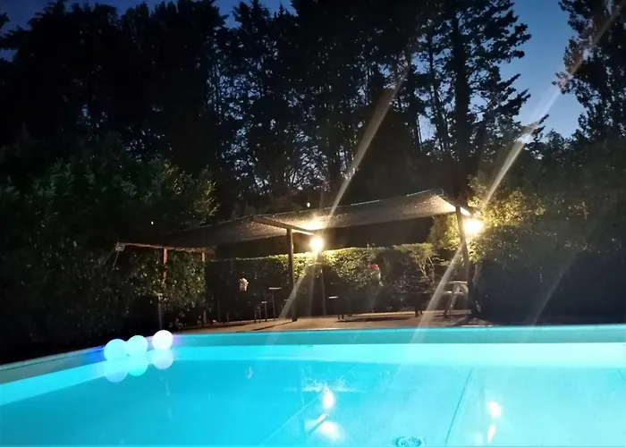 Con Piscina Villa Assisi