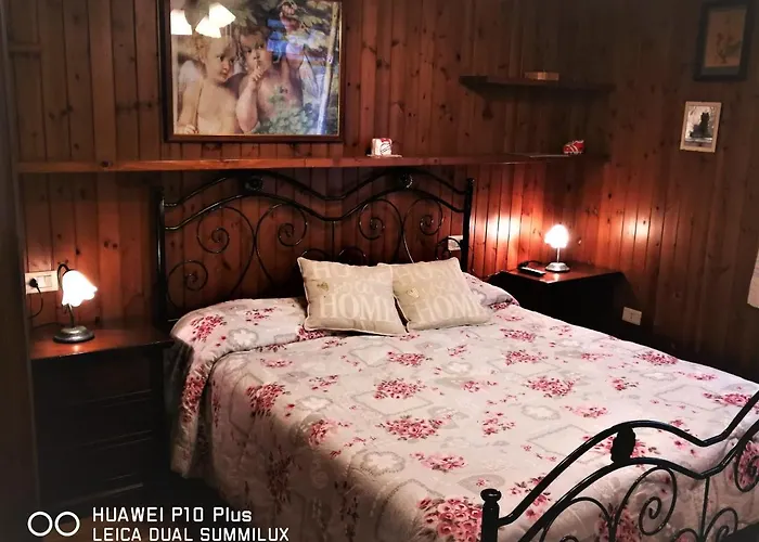 Con Piscina Villa Assisi